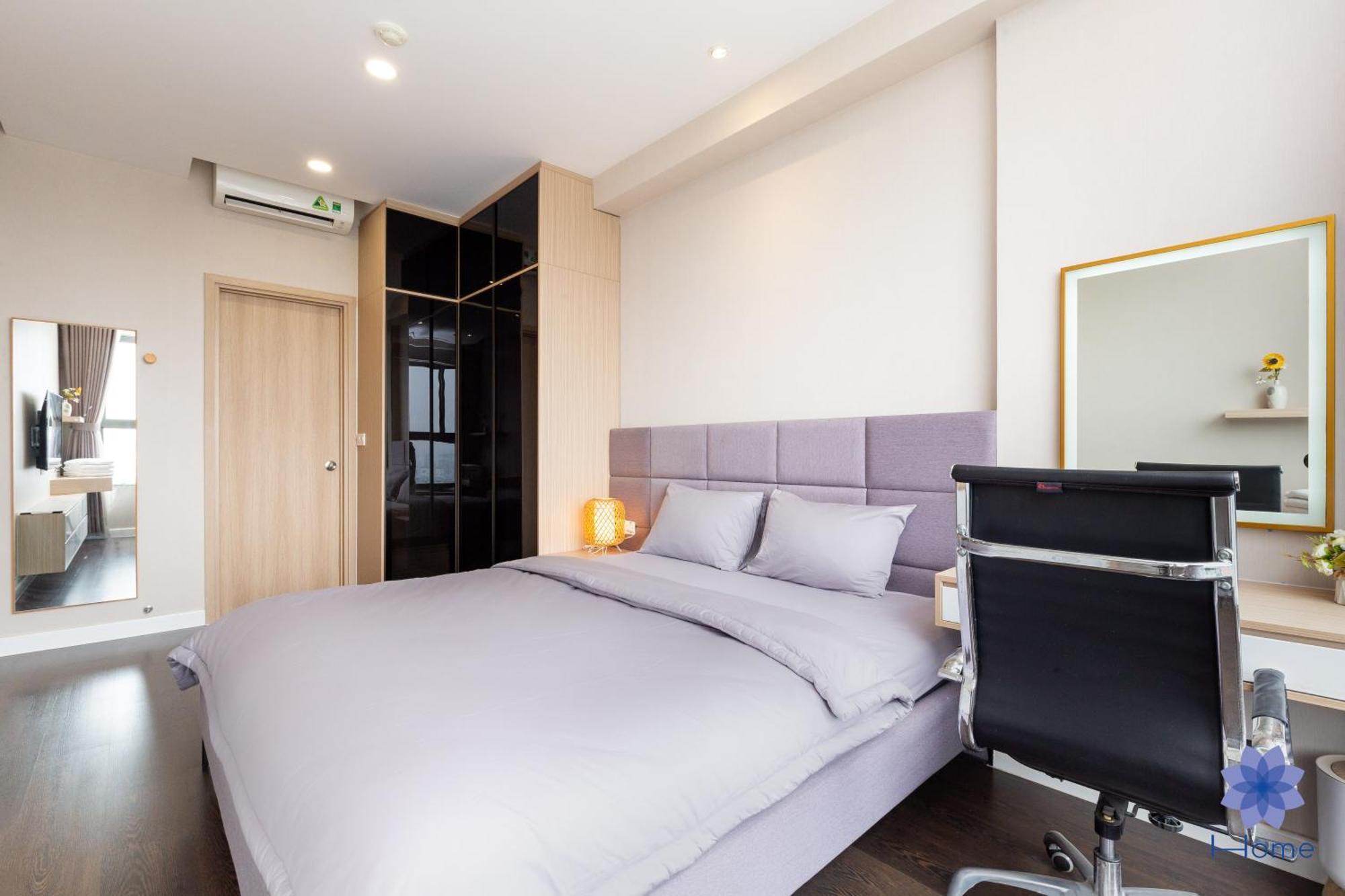 Home, Cosy&Luxury Apartment - 5Mins To Airport, Free Pool&Gym, Airport Pick Up Service Хошимин Экстерьер фото