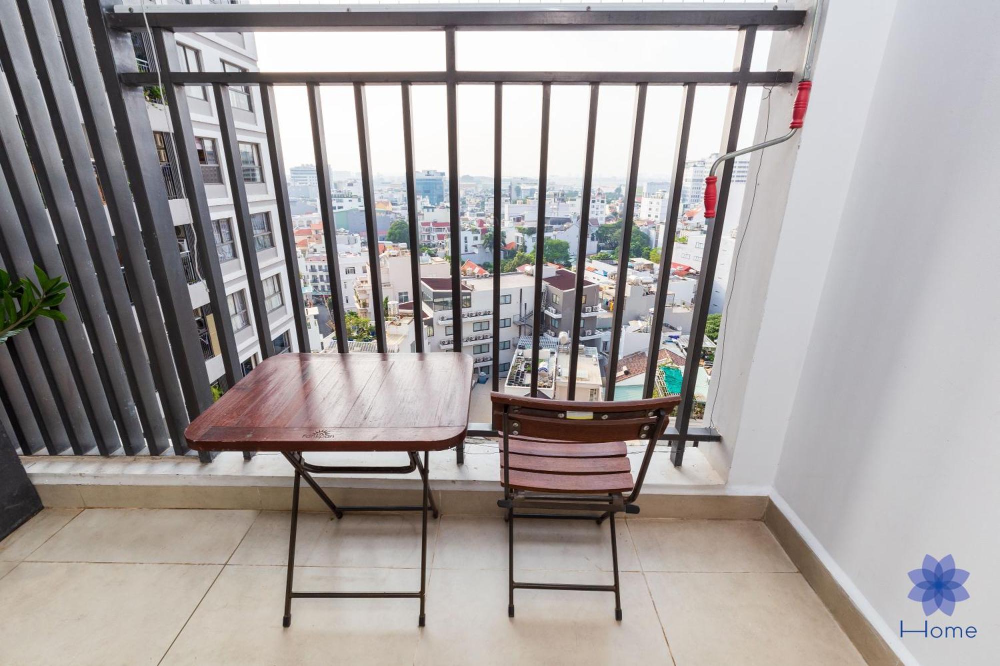 Home, Cosy&Luxury Apartment - 5Mins To Airport, Free Pool&Gym, Airport Pick Up Service Хошимин Экстерьер фото