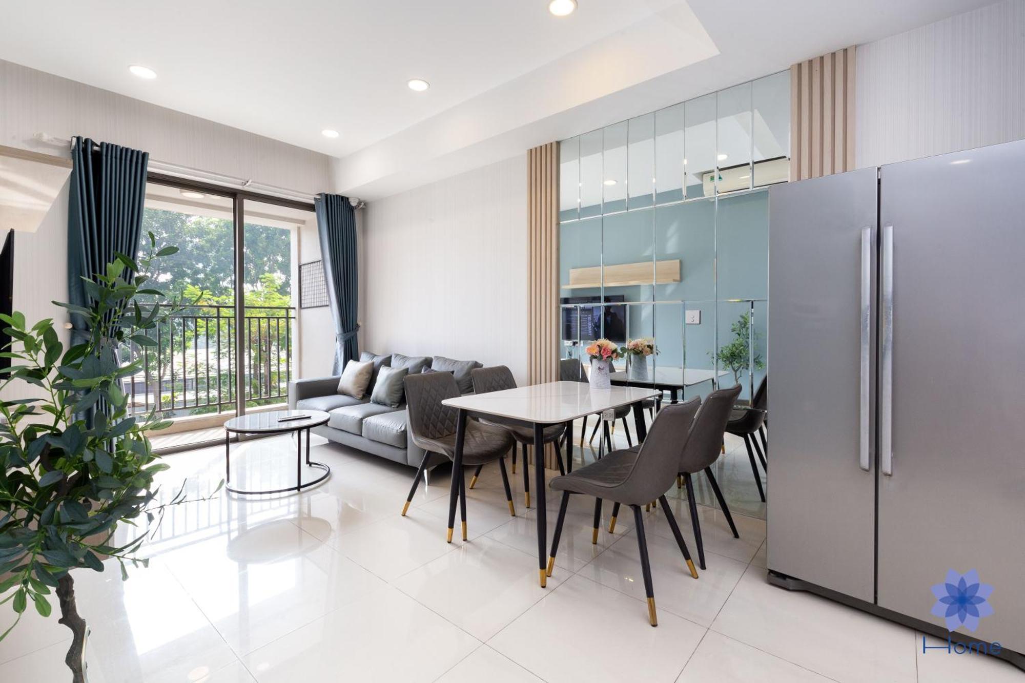 Home, Cosy&Luxury Apartment - 5Mins To Airport, Free Pool&Gym, Airport Pick Up Service Хошимин Экстерьер фото