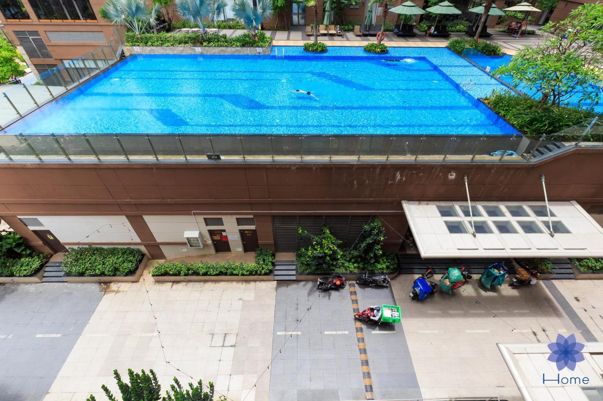 Home, Cosy&Luxury Apartment - 5Mins To Airport, Free Pool&Gym, Airport Pick Up Service Хошимин Экстерьер фото