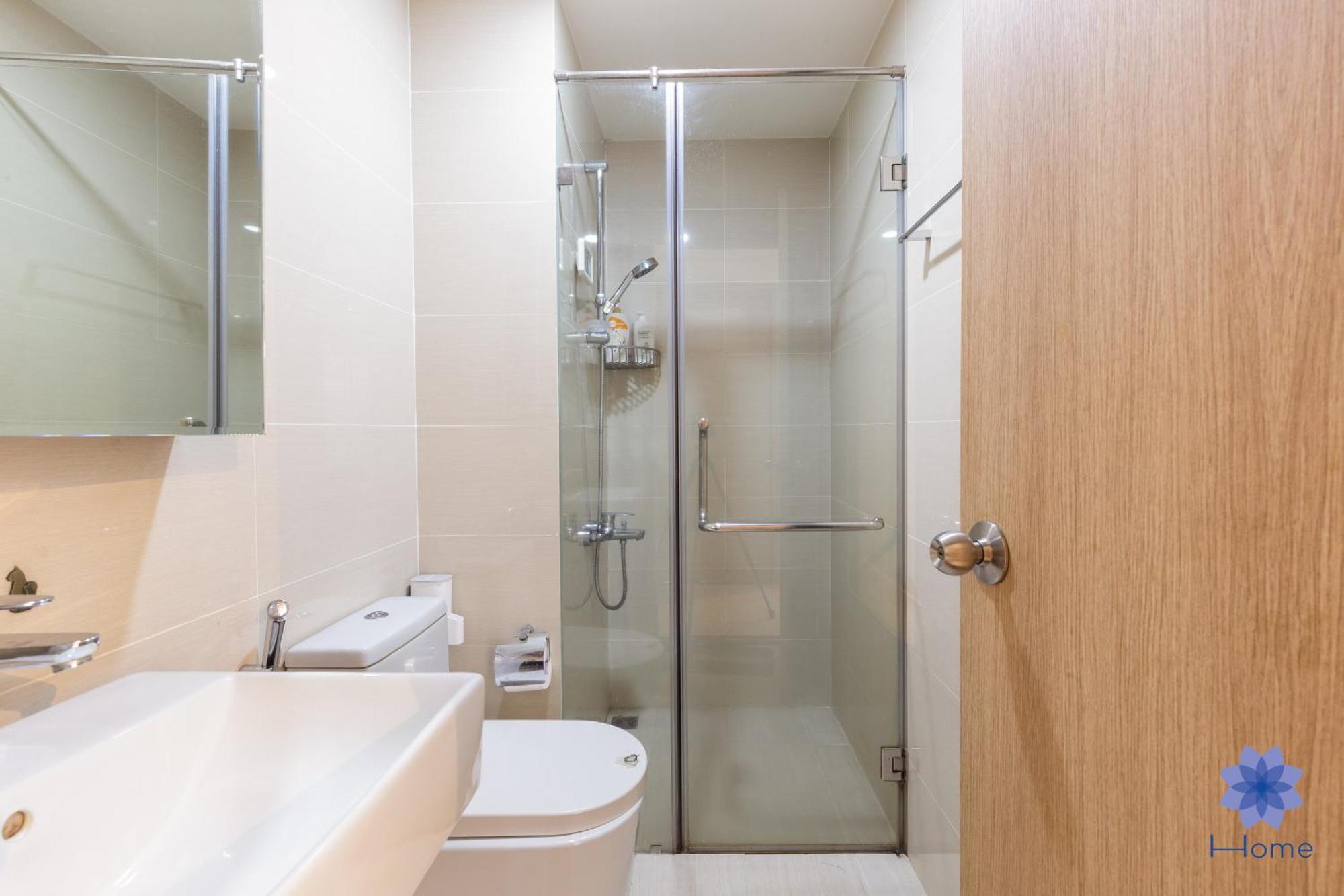 Home, Cosy&Luxury Apartment - 5Mins To Airport, Free Pool&Gym, Airport Pick Up Service Хошимин Экстерьер фото